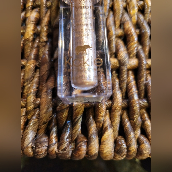 Eyeshadow Bundle - Picture 2 of 5